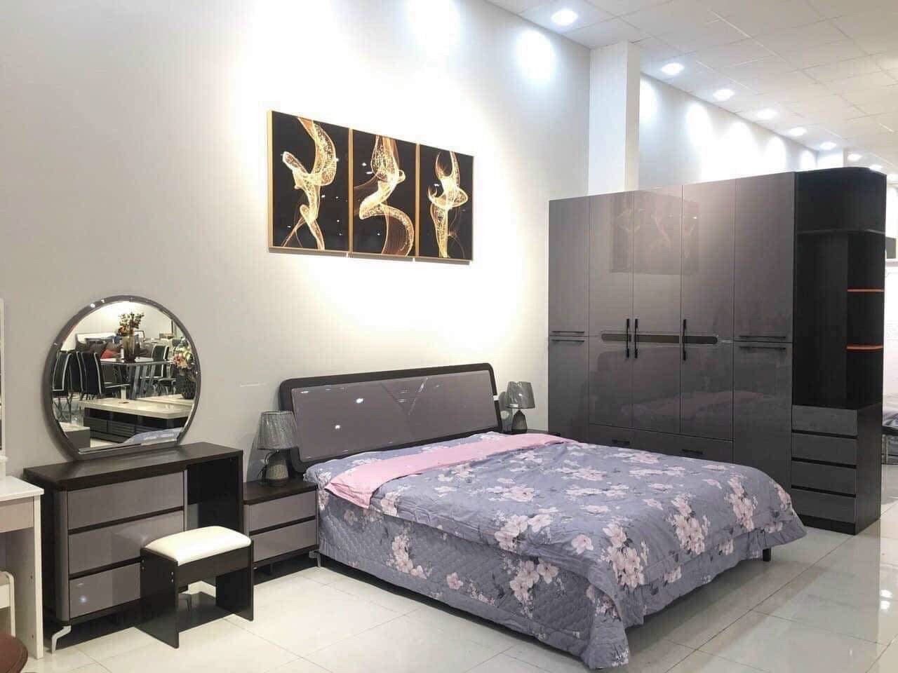 Bộ Giường Ngủ Tủ Quần Áo Sang Trọng Giá Rẻ Mẫu Mới 2025 Cho Căn Hộ Chung Cư